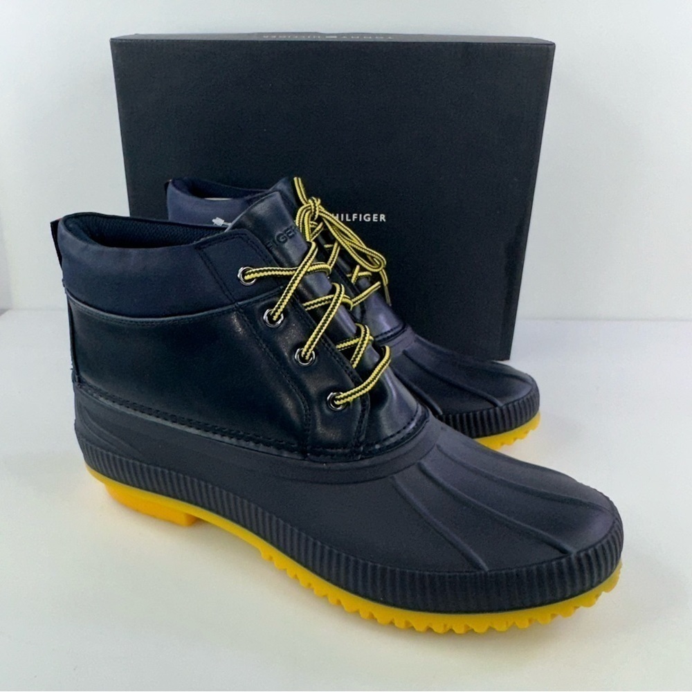 Tommy Hilfiger Men's Celcius2 Rain Boot Size 10/11 Mismatch New In Box